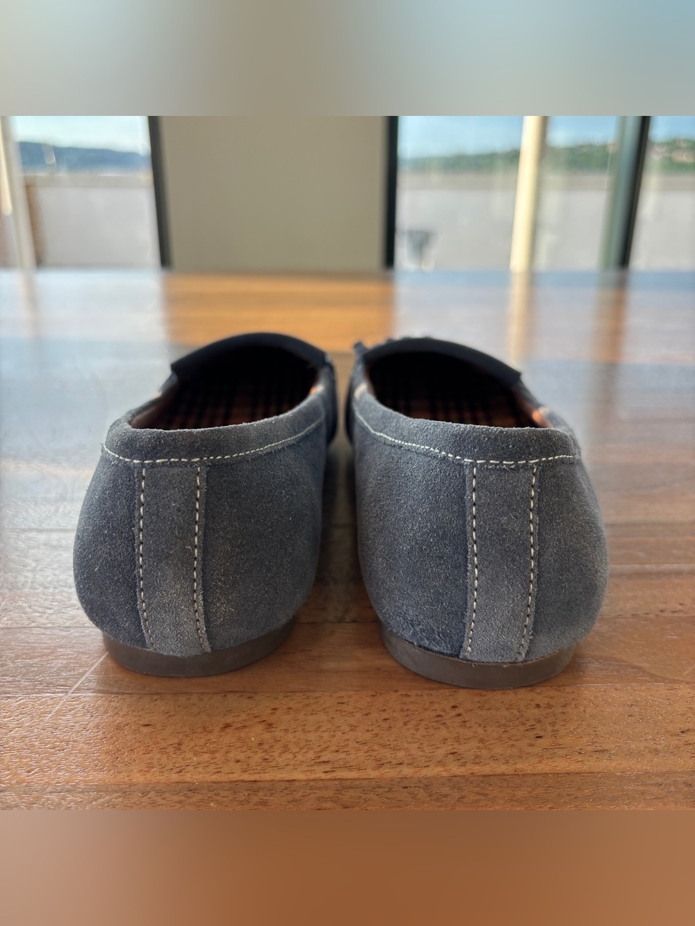 Lands End Women’s Suede Moccasins, Size 7 - Picture 6 of 10
